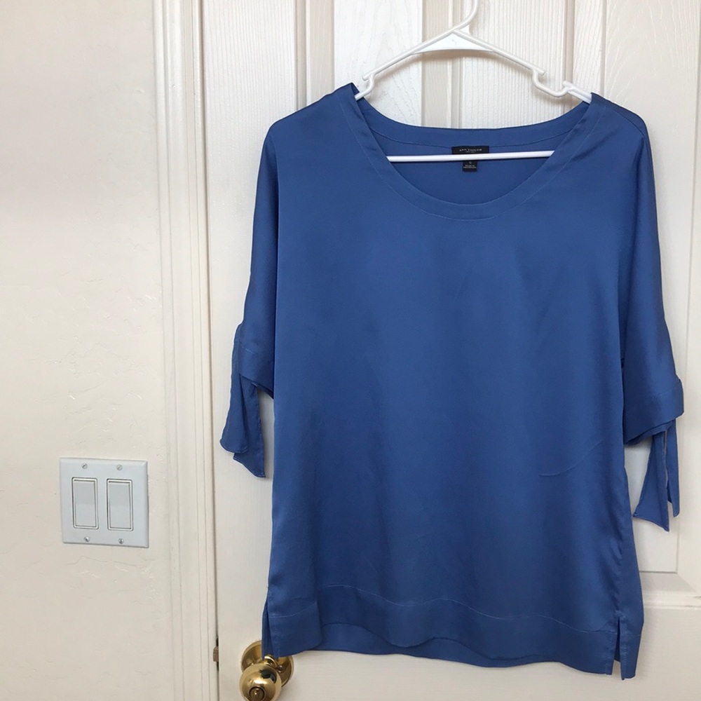 Short Sleeve Ann Taylor Blouse With Tie Sleeves